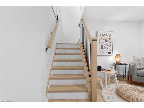 15 Mellenby Street, Hamilton, ON - Indoor Photo Showing Other Room