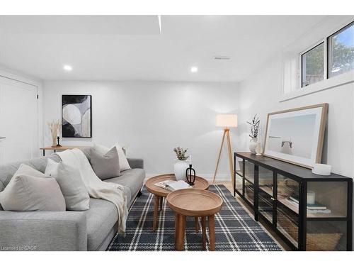 15 Mellenby Street, Hamilton, ON - Indoor