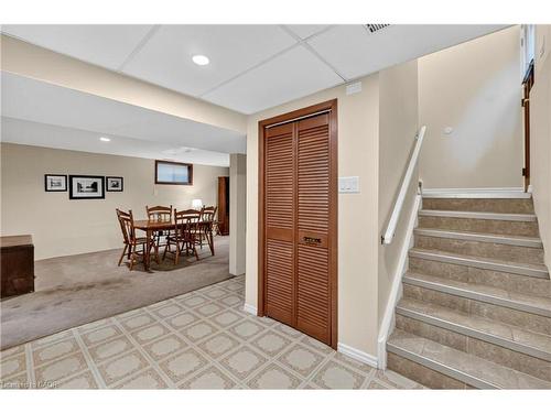 120 Kinross Street, Caledonia, ON - Indoor Photo Showing Other Room