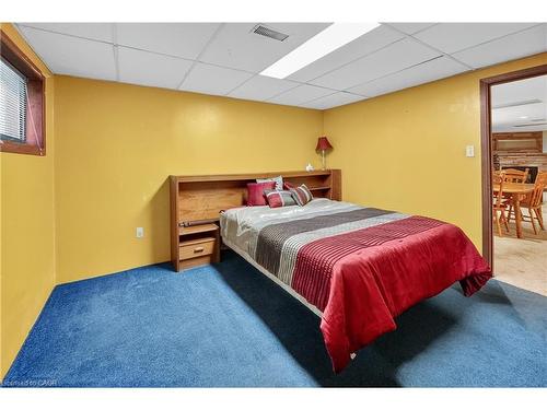 120 Kinross Street, Caledonia, ON - Indoor Photo Showing Bedroom