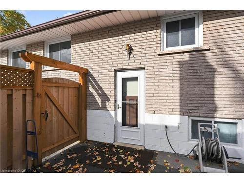 120 Kinross Street, Caledonia, ON - Outdoor With Exterior