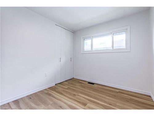 20 Burfield Avenue, Hamilton, ON - Indoor Photo Showing Other Room