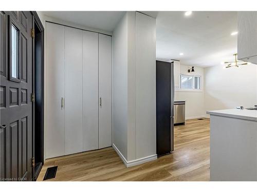 20 Burfield Avenue, Hamilton, ON - Indoor