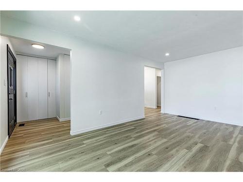 20 Burfield Avenue, Hamilton, ON - Indoor Photo Showing Other Room