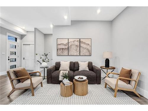 28 Norwich Street W, Guelph, ON - Indoor