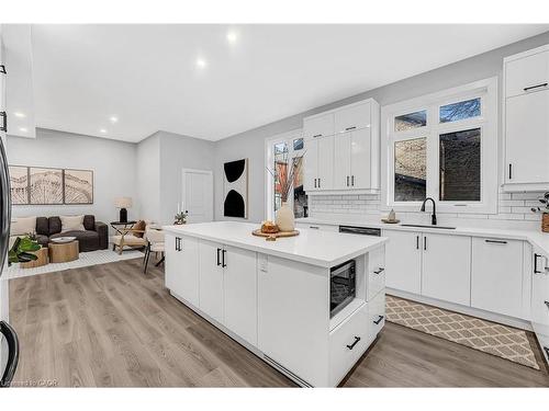 28 Norwich Street W, Guelph, ON - Indoor Photo Showing Kitchen