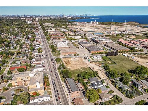 213-760 Lakeshore Road E, Mississauga, ON - Outdoor With View