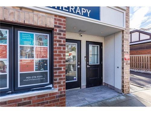 213-760 Lakeshore Road E, Mississauga, ON - Outdoor