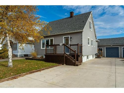 6782 Dorchester Road, Niagara Falls, ON - Outdoor With Deck Patio Veranda