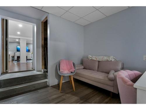 6782 Dorchester Road, Niagara Falls, ON - Indoor