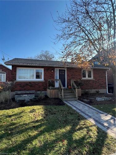 212 Millen Road, Hamilton, ON - Outdoor