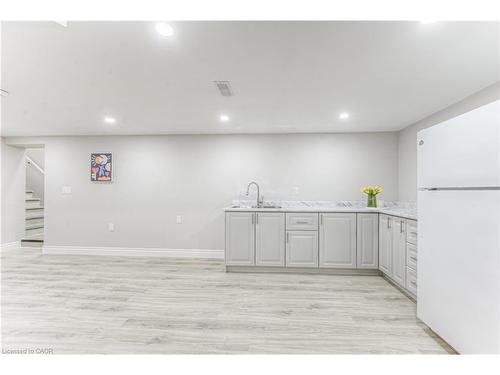 271 Bedford Road, Kitchener, ON - Indoor