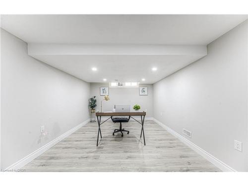 271 Bedford Road, Kitchener, ON - Indoor