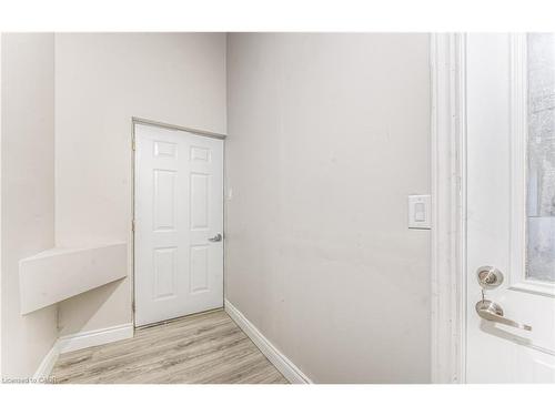 271 Bedford Road, Kitchener, ON - Indoor Photo Showing Other Room