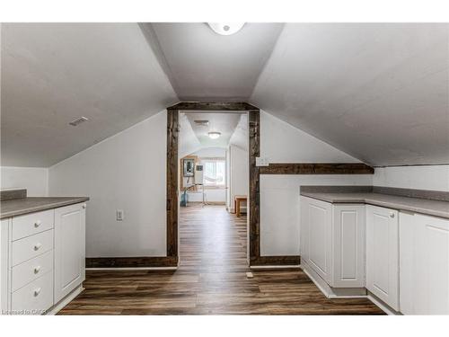 271 Bedford Road, Kitchener, ON - Indoor