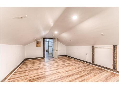 271 Bedford Road, Kitchener, ON - Indoor Photo Showing Other Room