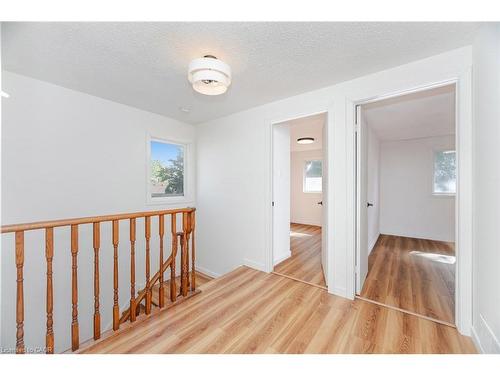 21 Horning Drive, Hamilton, ON - Indoor Photo Showing Other Room