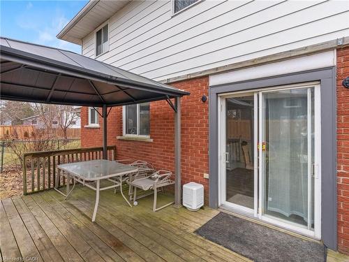 102 Dundee Drive, Caledonia, ON - Outdoor With Deck Patio Veranda With Exterior