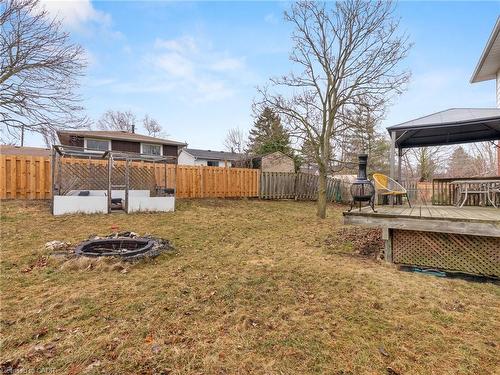 102 Dundee Drive, Caledonia, ON - Outdoor With Deck Patio Veranda