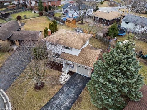 102 Dundee Drive, Caledonia, ON - Outdoor