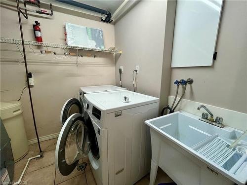 6 Smetana Drive, Kitchener, ON - Indoor Photo Showing Laundry Room
