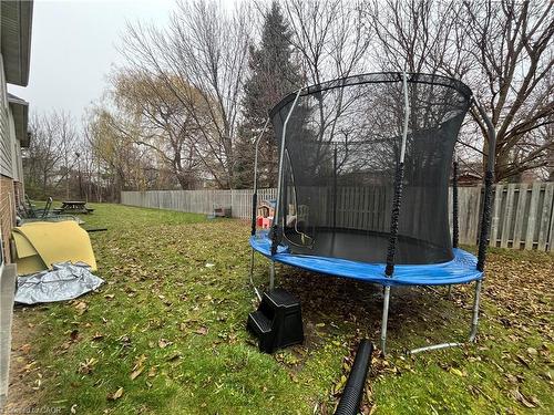 6 Smetana Drive, Kitchener, ON - Outdoor