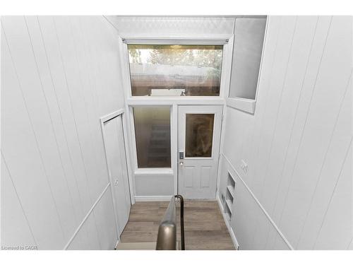366 Dale Crescent, Waterloo, ON - Indoor Photo Showing Other Room