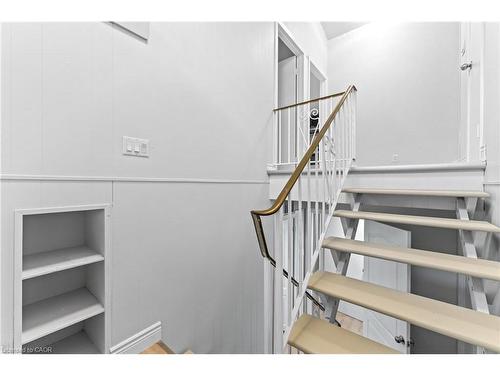 366 Dale Crescent, Waterloo, ON - Indoor Photo Showing Other Room