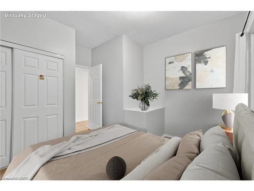 111 Hillyard Street, Hamilton, ON - Indoor Photo Showing Bedroom