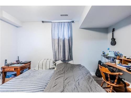 Lower-643 Doon South Drive, Kitchener, ON - Indoor Photo Showing Bedroom
