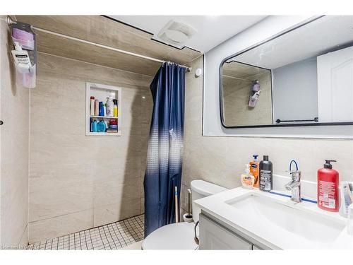 Lower-643 Doon South Drive, Kitchener, ON - Indoor Photo Showing Bathroom