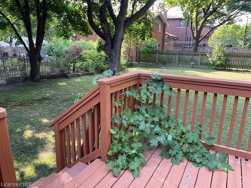 298 Burnhamthorpe Road, Toronto, ON - Outdoor