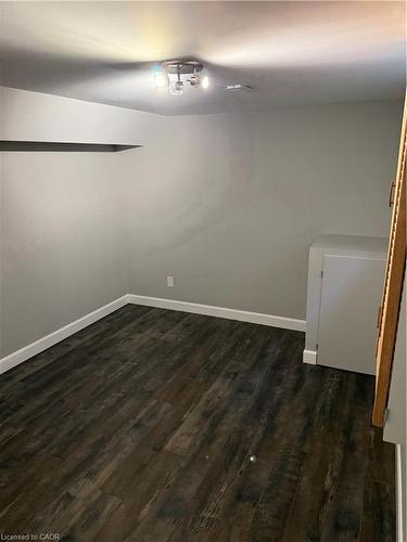 Lower-127 Carlyle Drive, Kitchener, ON - Indoor Photo Showing Other Room