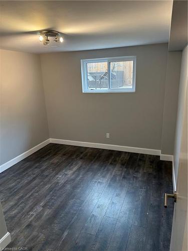 Lower-127 Carlyle Drive, Kitchener, ON - Indoor Photo Showing Other Room