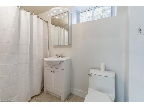 374 Toynevale Road, Pickering, ON - Indoor Photo Showing Bathroom