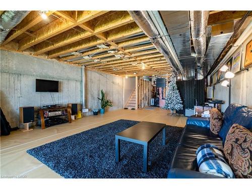 939 Robert Ferrie Drive, Kitchener, ON - Indoor Photo Showing Basement