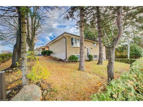 48 Mark Crescent, Cambridge, ON - Outdoor