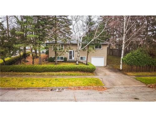 48 Mark Crescent, Cambridge, ON - Outdoor