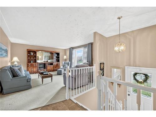 5083 Hartwood Avenue, Beamsville, ON - Indoor