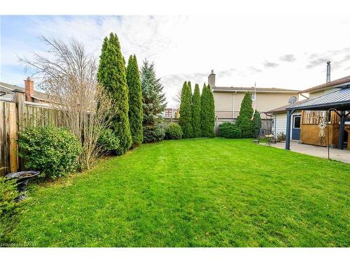 5083 Hartwood Avenue, Beamsville, ON - Outdoor