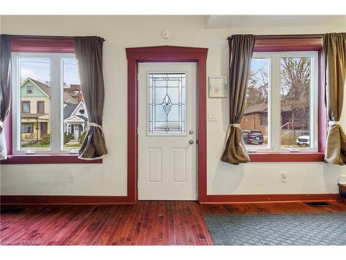 16 Edison Street, Hamilton, ON - Indoor Photo Showing Other Room