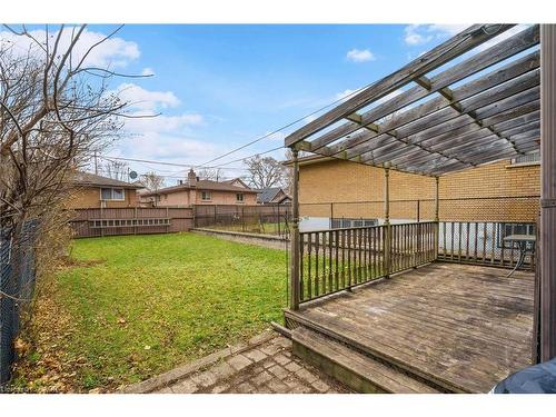 16 Edison Street, Hamilton, ON - Outdoor