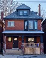 UPPER-120 Maplewood Avenue  Hamilton, ON L8M 1X2