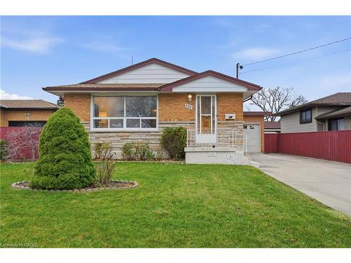 131 Nash Road N Hamilton, ON L8H 2P7