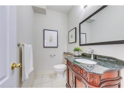 2001 Rosemount Crescent, Oakville, ON - Indoor Photo Showing Bathroom