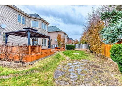 2001 Rosemount Crescent, Oakville, ON - Outdoor