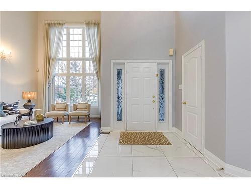 2001 Rosemount Crescent, Oakville, ON - Indoor Photo Showing Other Room