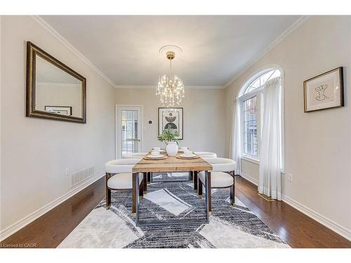 2001 Rosemount Crescent, Oakville, ON - Indoor Photo Showing Dining Room