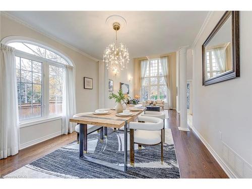 2001 Rosemount Crescent, Oakville, ON - Indoor Photo Showing Dining Room