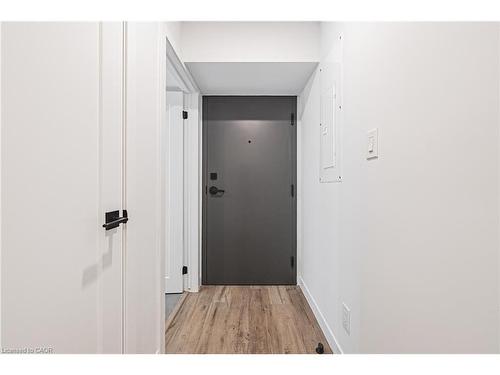 105-555 Sanatorium Road, Hamilton, ON - Indoor Photo Showing Other Room